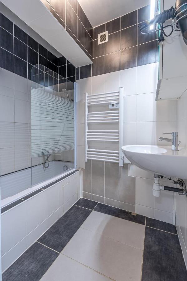 Les Trois Frontieres Apartment Terville ภายนอก รูปภาพ